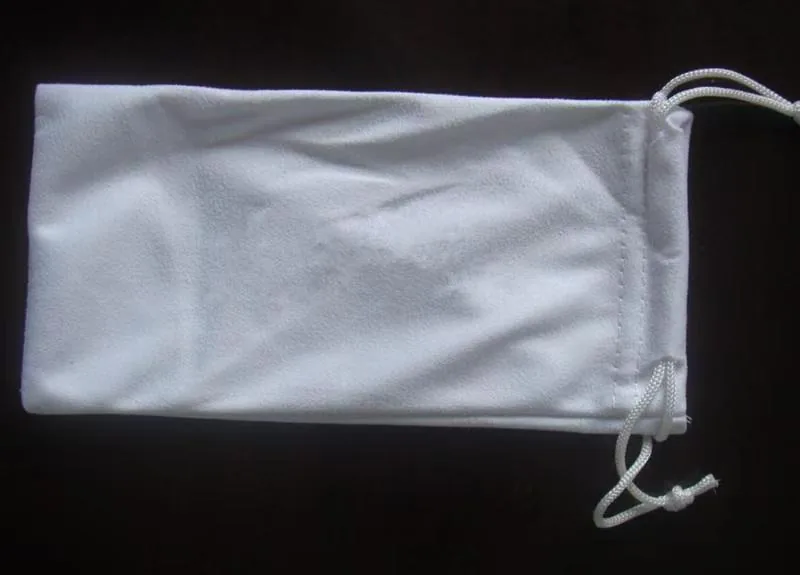 Funda de tela con cordón para gafas